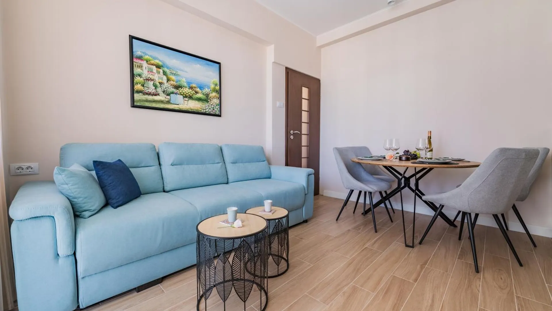 Luxury Seaside Apartment Varna